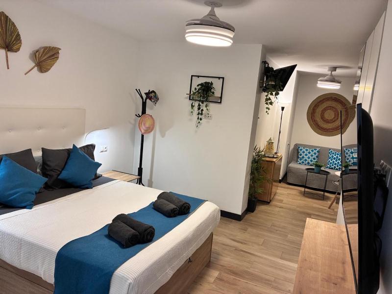 Estudio Playamar Torremolinos - image 7