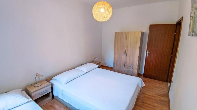 Apartment Leana - image 14