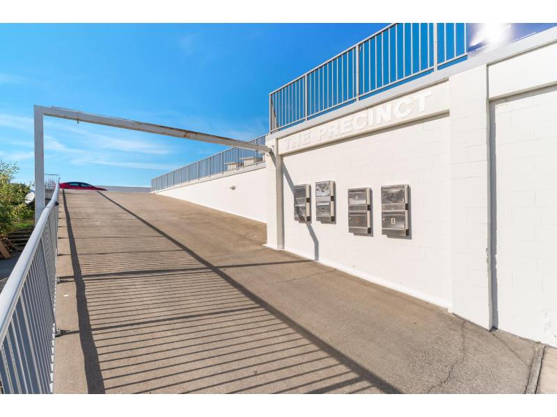 Lakeview Luxury - Taupo Holiday Apartment - image 4