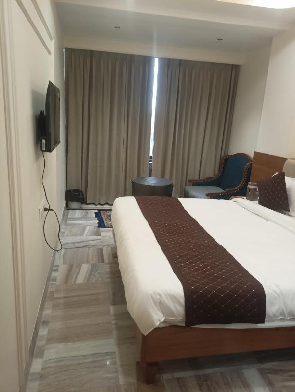 Hotel Empire Elite - image 11