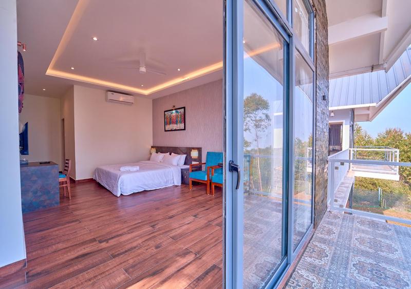 Jose Pool Villa Kanthalloor by VOYE HOMES - Near Bhramaram View Point - image 20