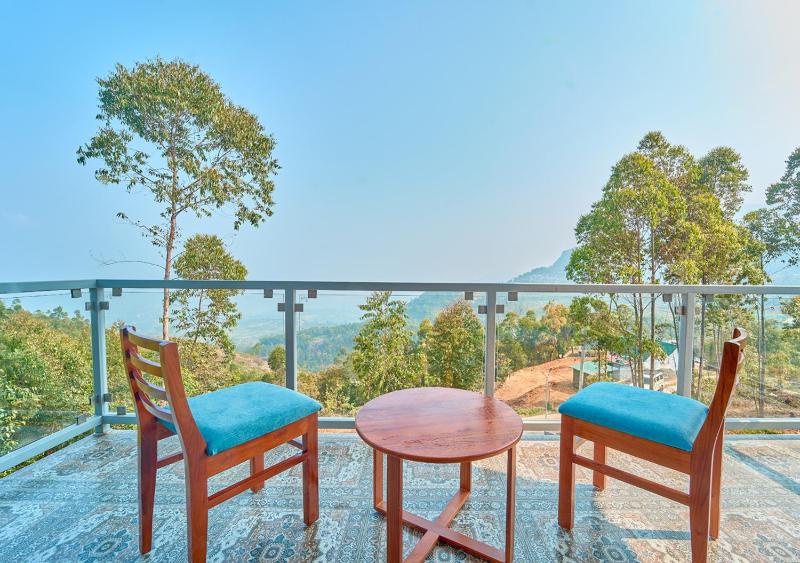 Jose Pool Villa Kanthalloor by VOYE HOMES - Near Bhramaram View Point - image 12