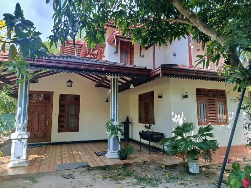 New Yelly House - image 1