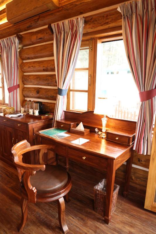 Rokeby Manor - image 34