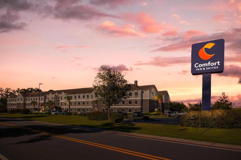 Comfort Inn & Suites Savannah Airport - image 50