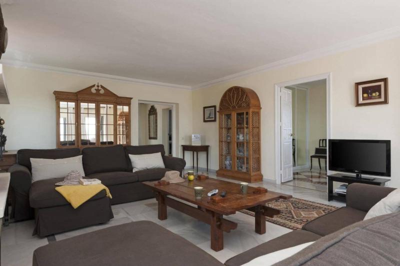 Villa Pedrosol by Villa Plus - image 25