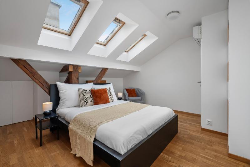 Terrace Boutique Apartment by goodnite cz - image 2