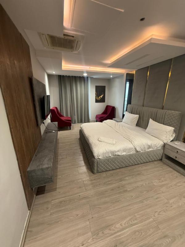 Heritage Royale Suites - Gold Crest Mall Defence DHA P4 LHR - image 7