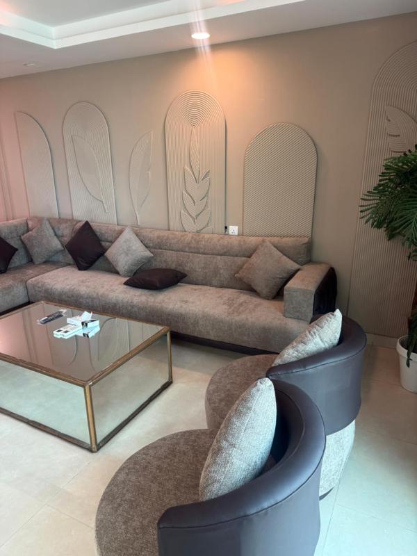 Heritage Royale Suites - Gold Crest Mall Defence DHA P4 LHR - image 3
