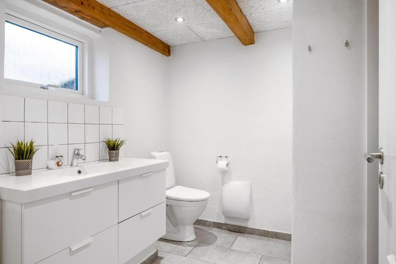 16-Person Holiday Home With View Over The Water And Wilderness Bath - image 7