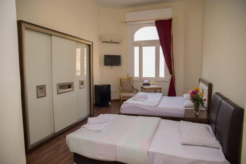 Royal Grand Hotel Cairo - image 8