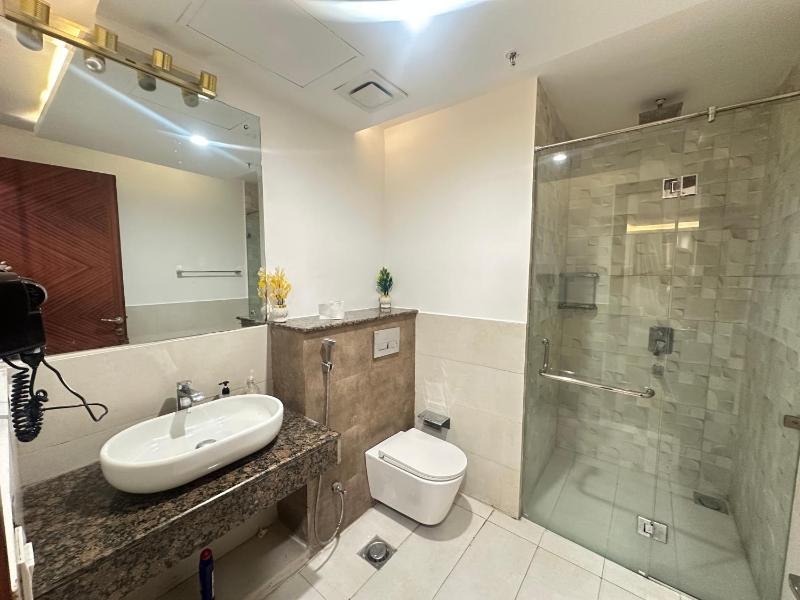 2 BHK Luxuries Apartment At Goldcrest Mall DHA - image 4
