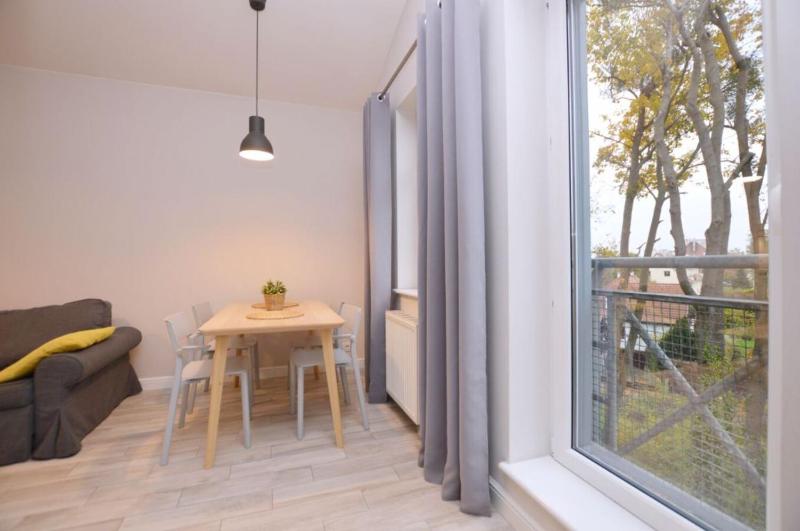 Comfortable Victus Studio near the Railway Station by Noclegi Renters - image 12