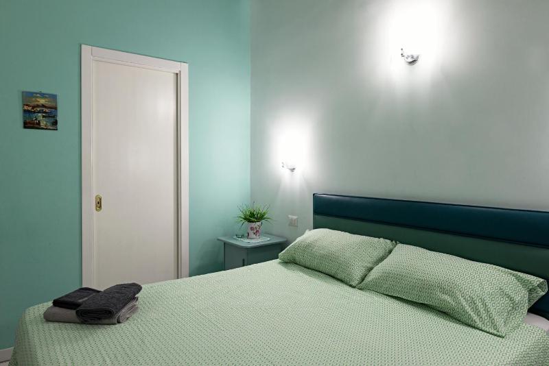 Triple Room image 2
