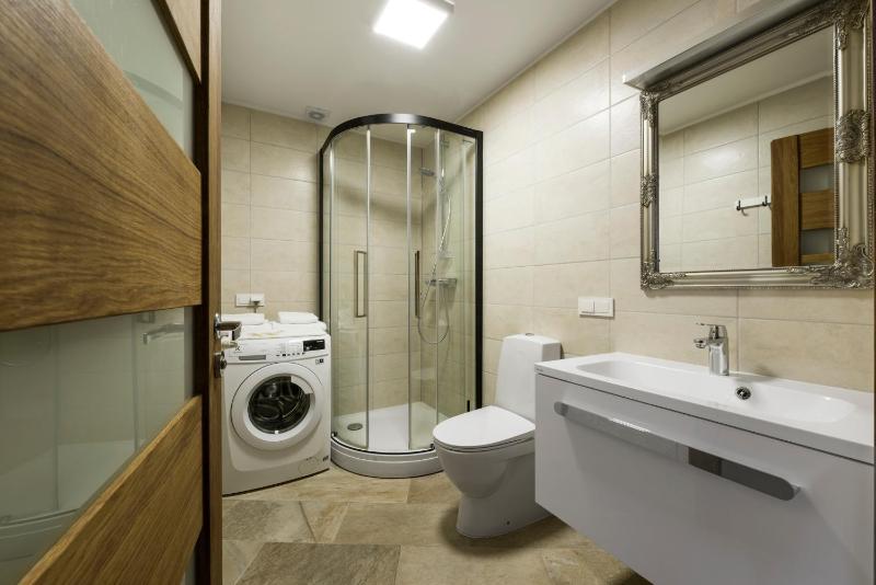 Napoleon Hill Apartment - image 2