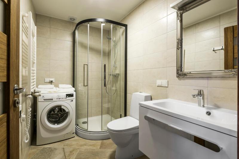 Napoleon Hill Apartment - image 8