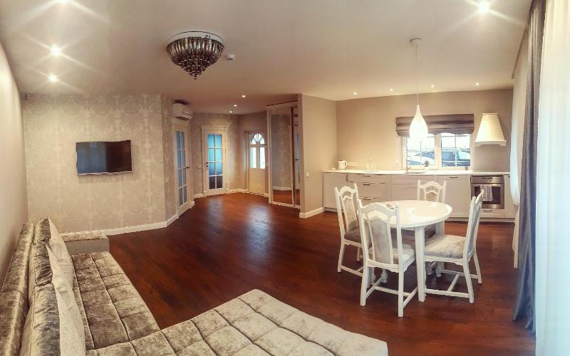 Apartment image 3