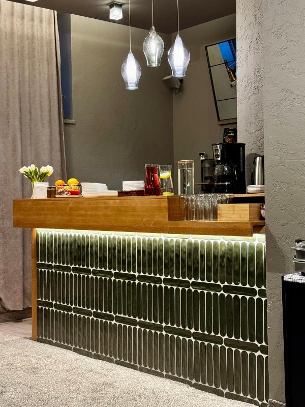 Apple Economy Hotel - image 11