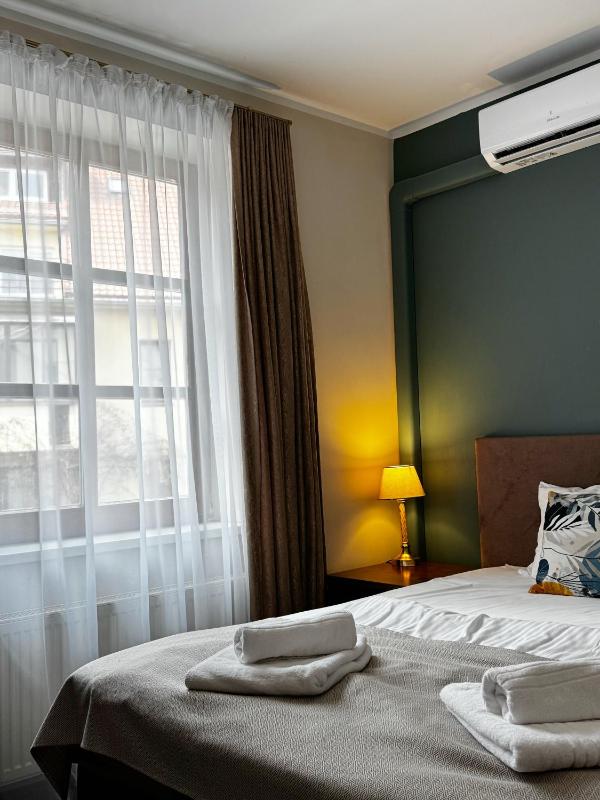 Apple Economy Hotel - image 38