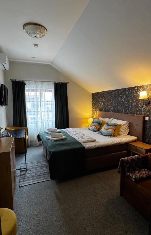 Apple Economy Hotel - image 37