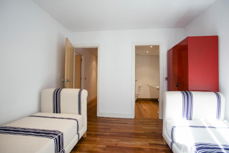 Alderdi Eder by People Rentals - image 21