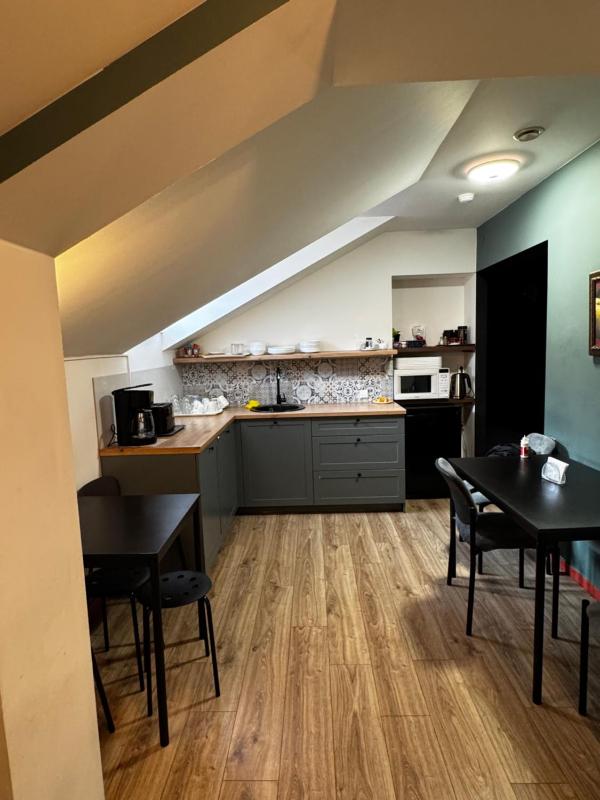Apple Economy Hotel - image 32