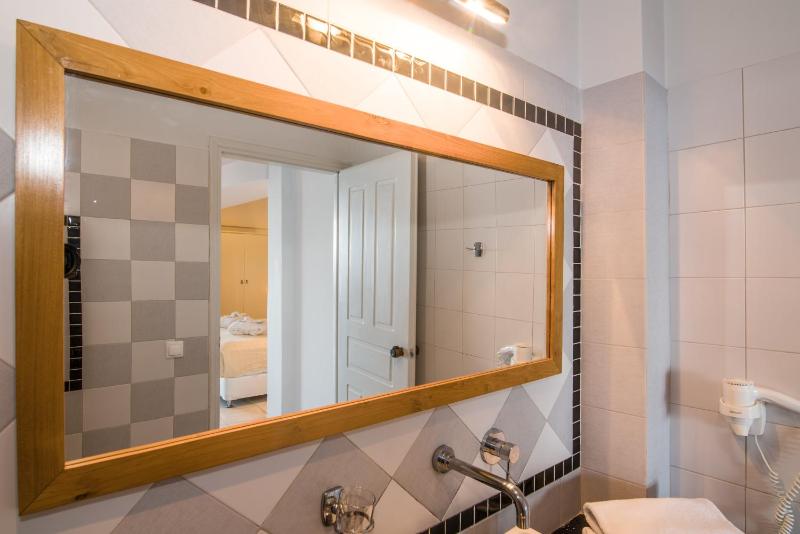 Junior Suite image 3