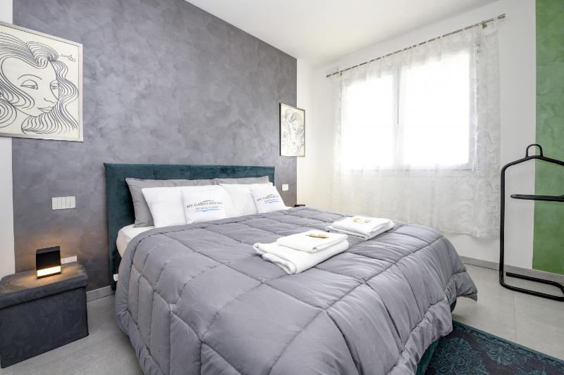 Opalia Residence - Rooftop Pool Apartment - image 5