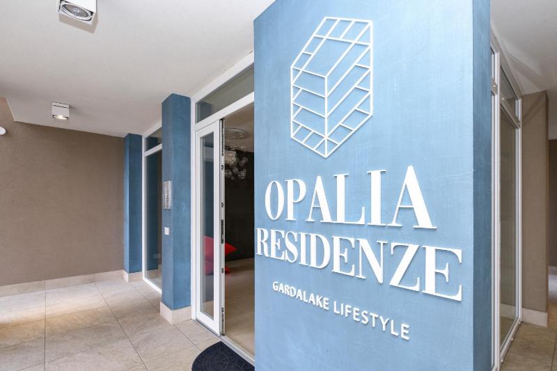 Opalia Residence - Rooftop Pool Apartment - image 29