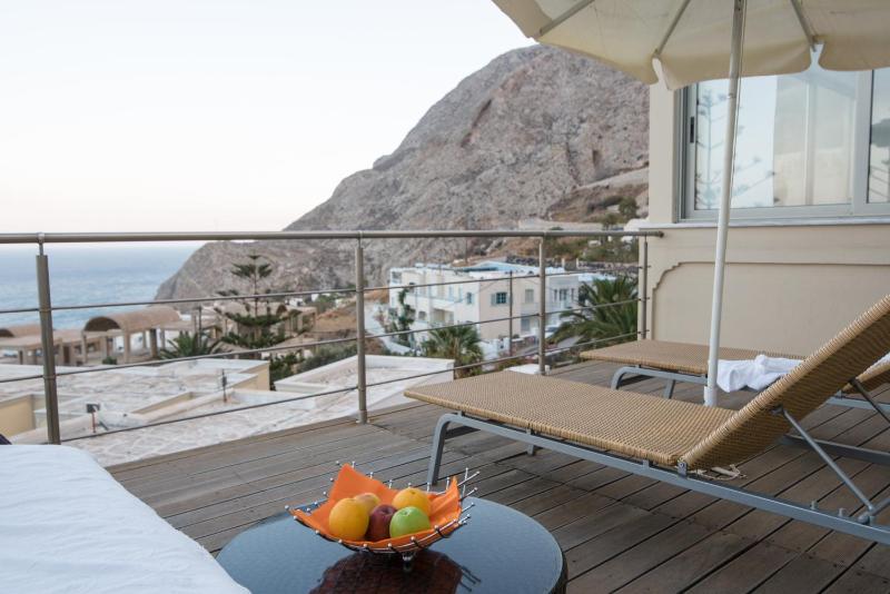 Royal Suite with Indoor Hot Tub image 2