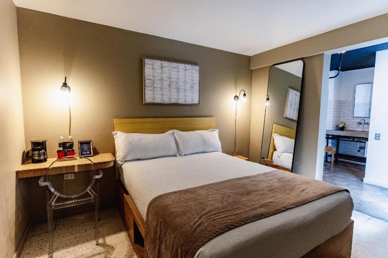 Cardedeu Express Hotel - image 4