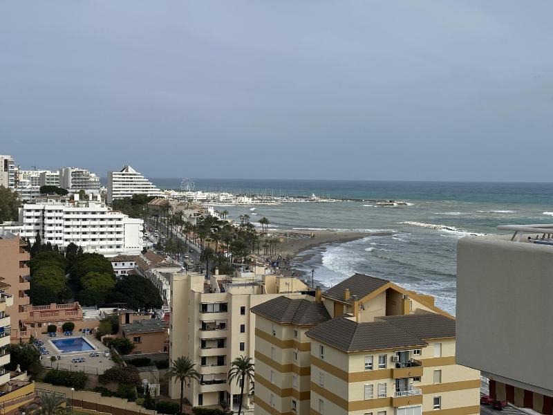Benalbeach Terraza XXL junto al Mar - image 30