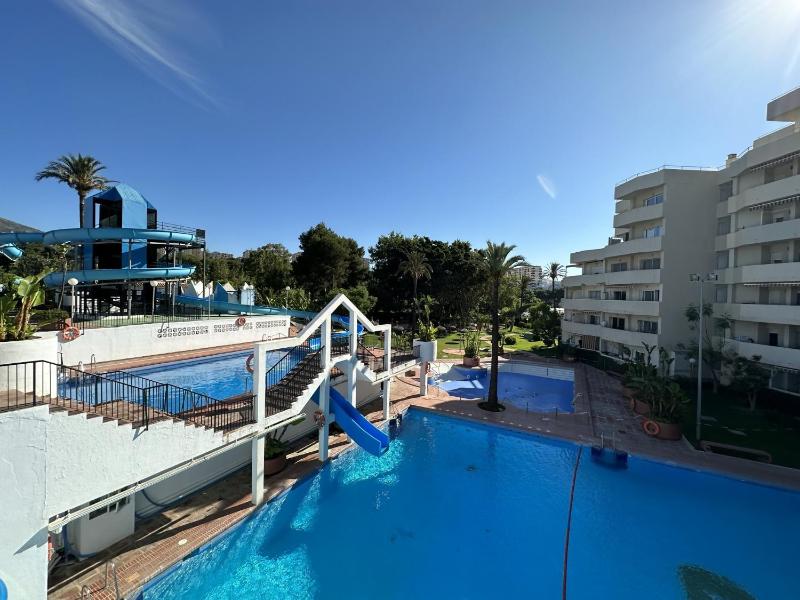 Benalbeach Terraza XXL junto al Mar - image 8