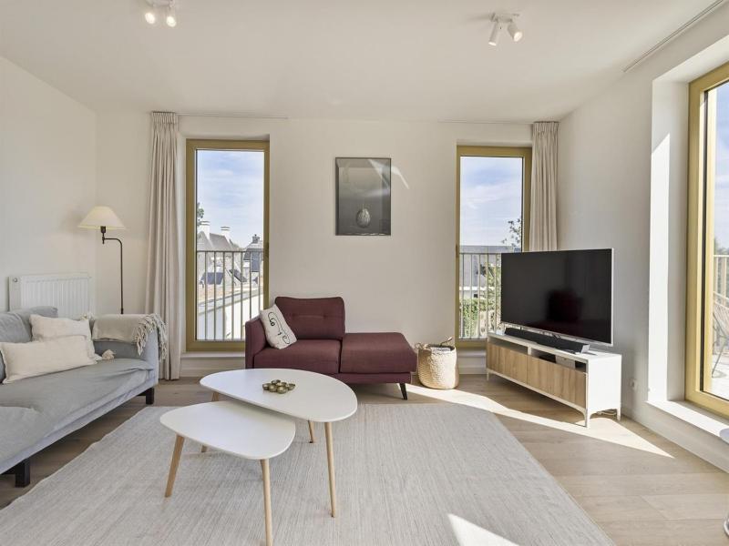 Flat in Blankenberge near the Beach - image 21