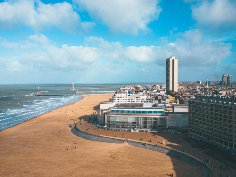 Apartment in Ostend with Sea Views - image 13