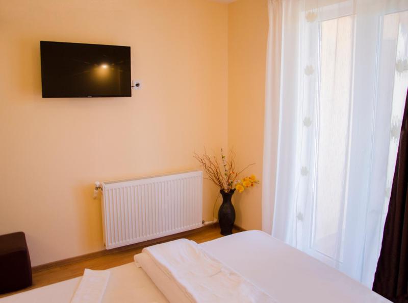 King Room image 1
