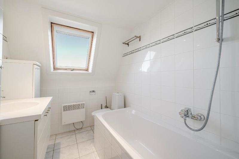 Delvaux 4 Huis 3 Met 2 Parkings - image 9