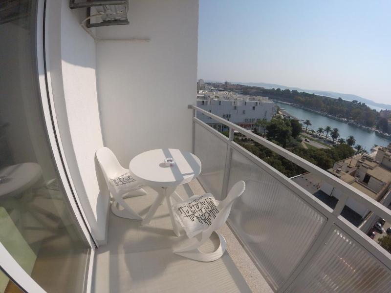 Panorama Apartment - image 15