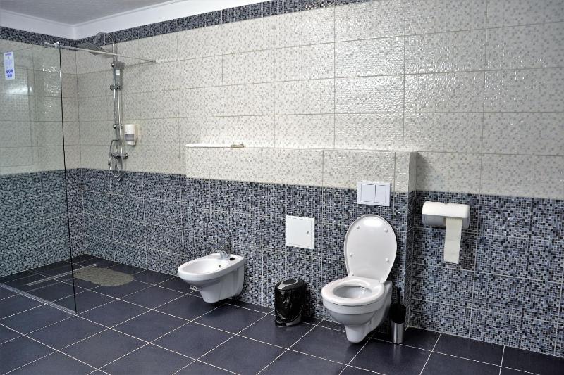 Superior Quadruple Room image 2