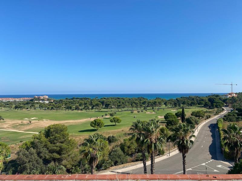 Villa Bon Neguit Amaizing View High on Golf and Sea in Sitges High comodity villa Suny oriented Best Area of Sitges - image 35