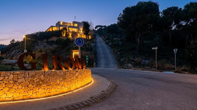 Villa Bon Neguit Amaizing View High on Golf and Sea in Sitges High comodity villa Suny oriented Best Area of Sitges - image 22