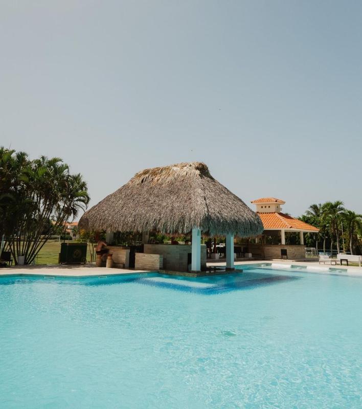 Apartment in Cocotal Golf And Country Club - image 24