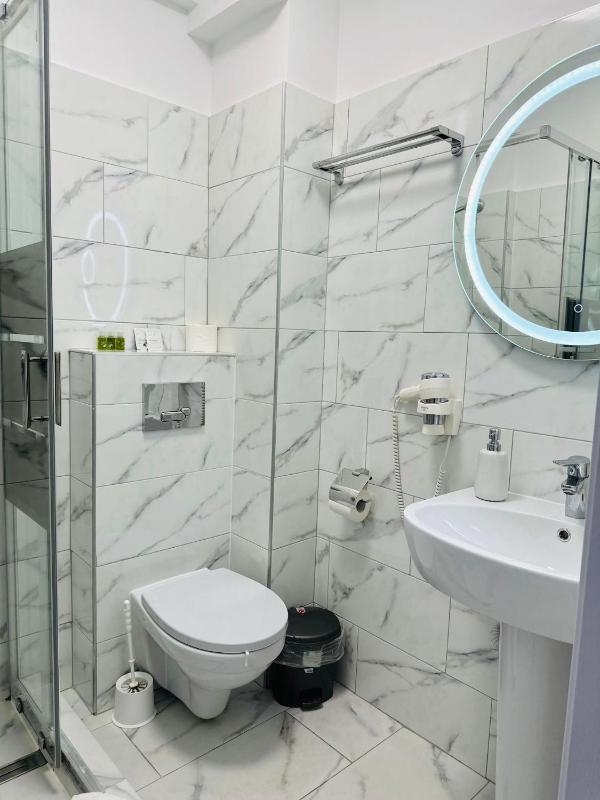 Ayana Residence - image 32