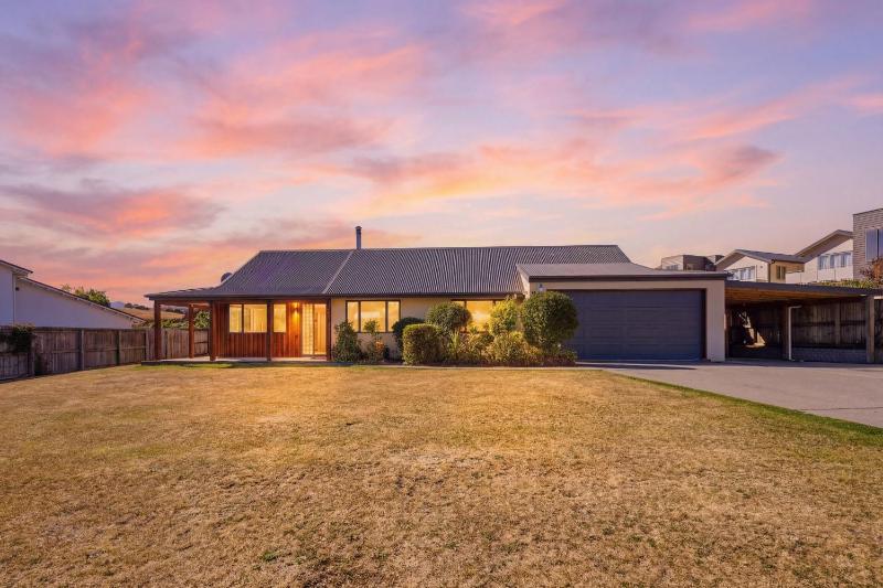 Home Sweet Home - Wanaka Getaway - image 18