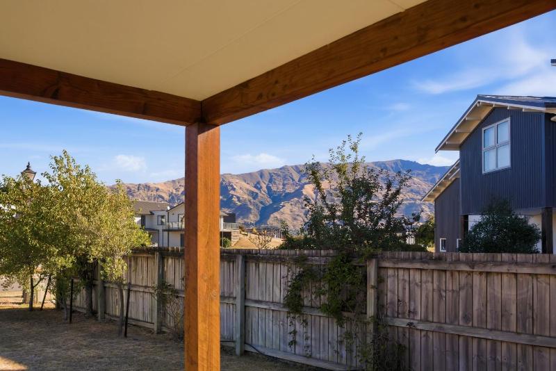 Home Sweet Home - Wanaka Getaway - image 26