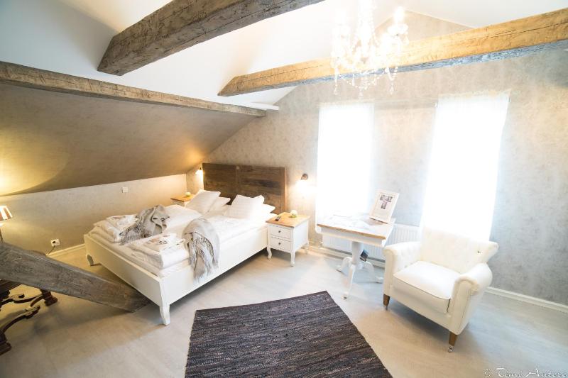 Junior Suite image 3