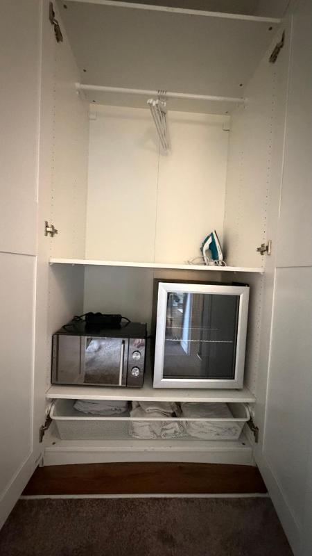 Private Room in Cologne Poll - image 7