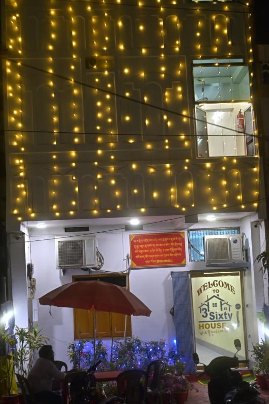 3 Sixty House - image 5