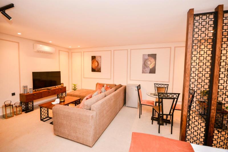 Studio 6 - High End - Studio - image 13