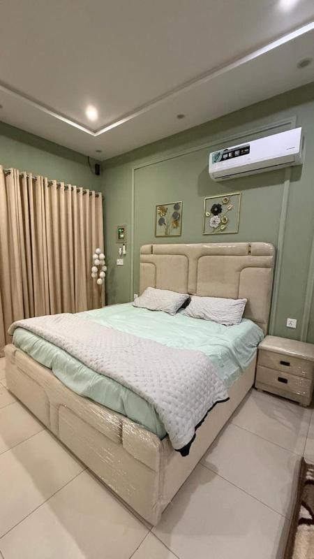 Stylish 1BHK Studio Apartment Stay In Faisalabad - image 6